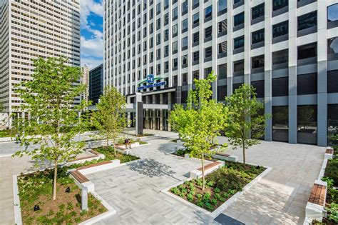222 S Riverside Plz, Chicago, IL 60606 - Fifth Third Center | LoopNet