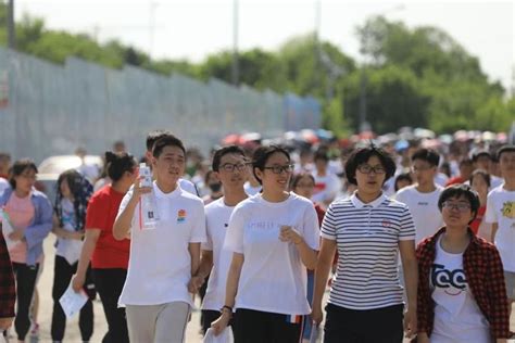 四川57万余考生参加2022年高考---四川日报电子版