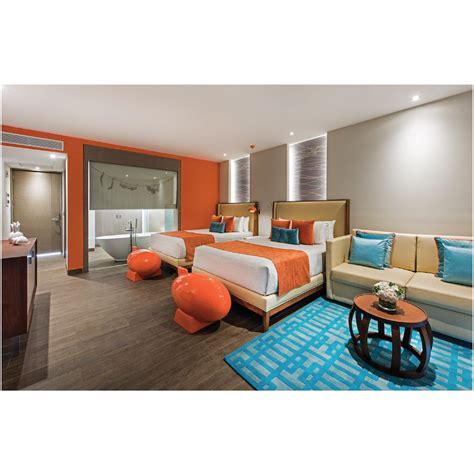 Custom Room 的图像结果