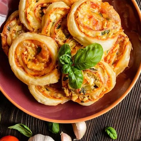 ਸੁਆਦ ਦੇ ਨਾਲ ਸਿਹਤ ਲਈ ਵੀ ਭਰਪੂਰ ਹਨ 'ਟੋਮੈਟੋ ਮੋਜਰੇਲਾ ਰੋਲਸ'