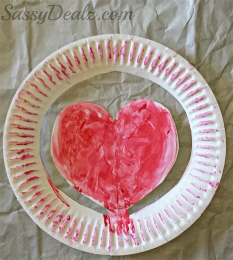 25 Cute & Easy Paper Plate Crafts - Perfect for Preschoolers