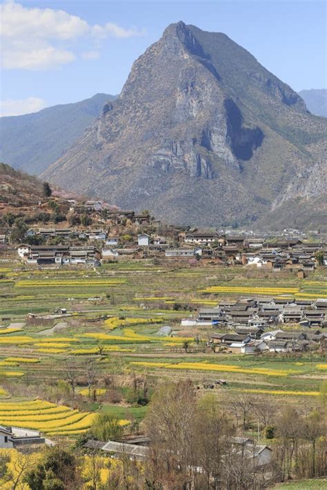 ShiGu village near Lijiang, aerial view. ShiGu is in Yunnan, China, and ...
