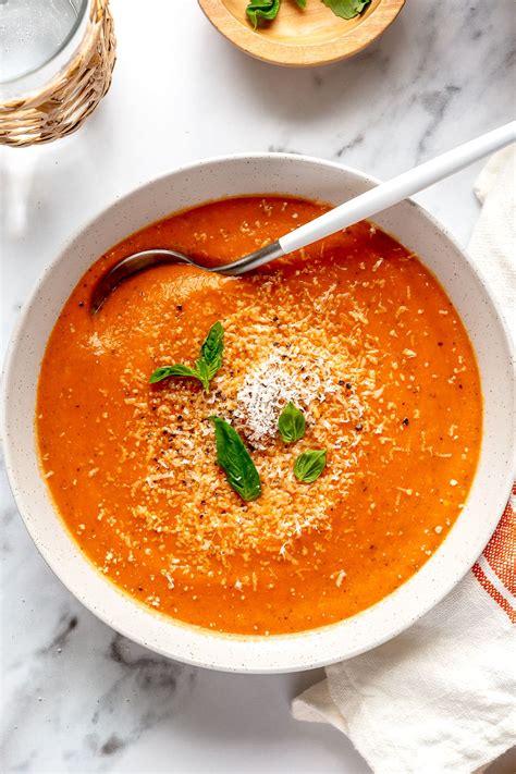 Roasted Red Pepper Soup - Skinnytaste - Tastyfactory