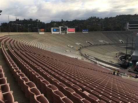 Rose Bowl Stadium Seats with Backs - RateYourSeats.com
