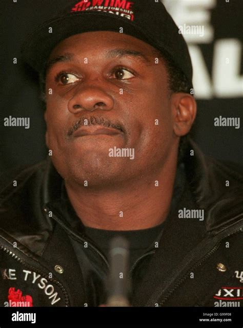 Mike tysons trainer -Fotos und -Bildmaterial in hoher Auflösung - Alamy