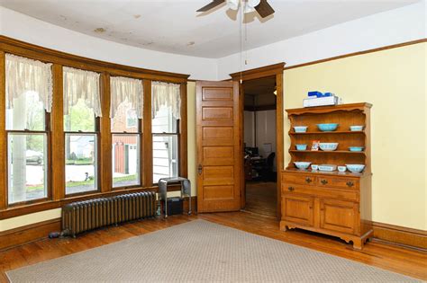 194 S. Elm St., Bunker Hill, Indiana 46914 — Dyer Homes