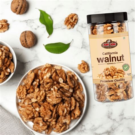 YUM YUM California Walnut Kernels (Akhrot Giri) Walnuts 350g