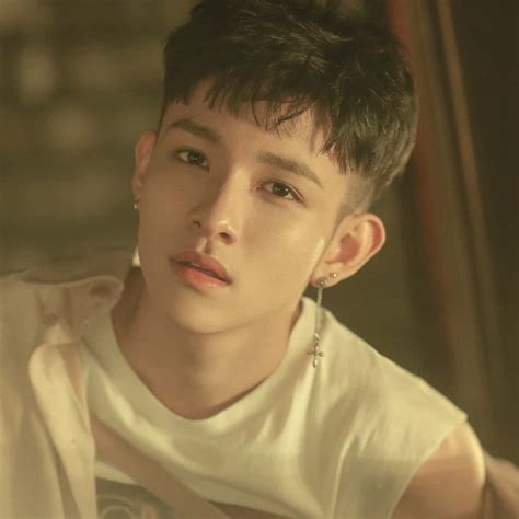 30 ENFP K-pop Idols & Korean Celebs