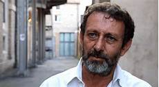 amaca accento michele serra shock i ragazzi provengono dai ceti amaca accento michele serra shock i ragazzi provengono dai ceti
