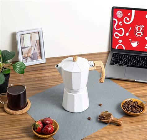 Roma Moka Pot Espresso Maker, White - 360 ml – Sipologie