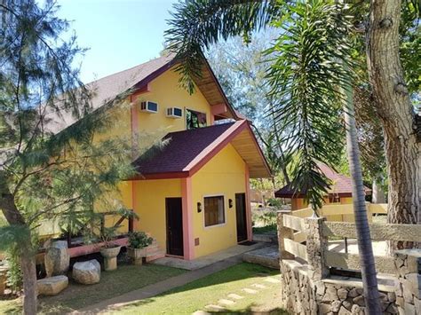 THE MONTE COSTA HOTEL (Cabugao) - Hotel Reviews & Photos - Tripadvisor