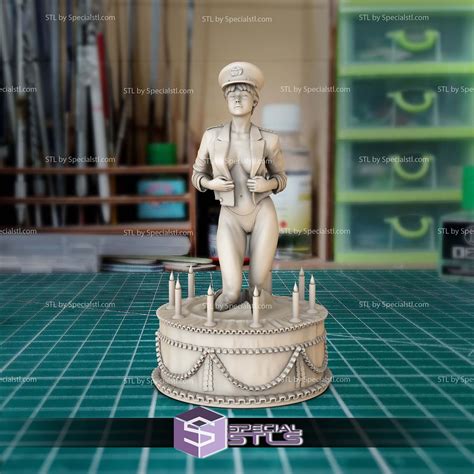 Under Siege Erika Eleniak Sculptures 3D Printing | SpecialSTL