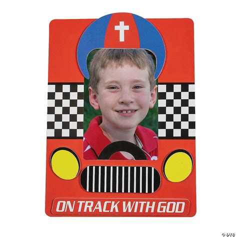 5" x 6 3/4" Race Car VBS Magnet Picture Frame Craft Kit - Makes 12 ...
