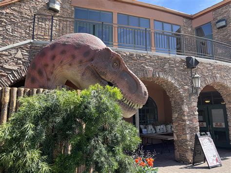 Dinosaur Island at Thanksgiving Point - Utah's Adventure Family