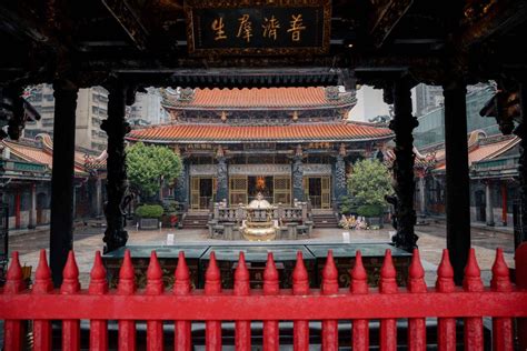 The BEST Taipei Itinerary For 1 To 5 Days (2026 GUIDE)
