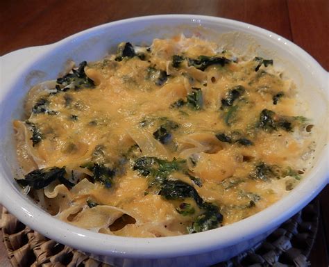 Old-Fashioned Spinach with Noodles – A Hundred Years Ago