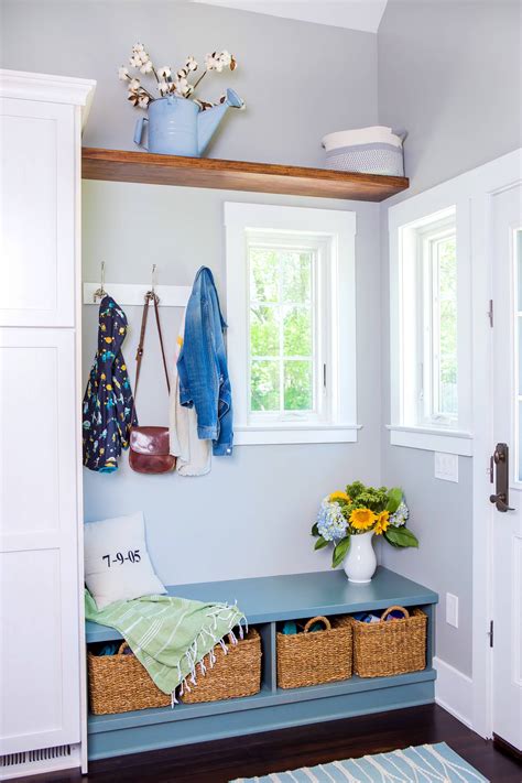 Entryway Ideas Small Spaces