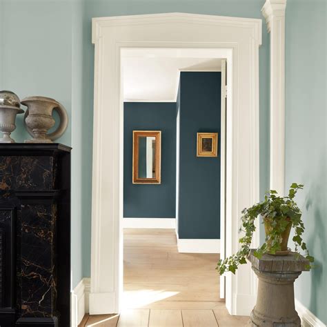 How To Get A Designer Discount On Benjamin Moore 2026 Paint Colors ...