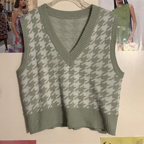 size M, sage green sweater vest dm me for any... - Depop