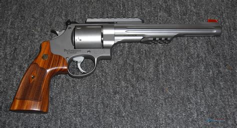 Smith & Wesson 629 Deluxe Talo Edition, Revolver, .44 Remington Magnum ...