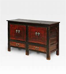 credenza cinese credenza mongola rossa e nera laccata legno di salice credenza cinese credenza mongola rossa e nera laccata legno di salice
