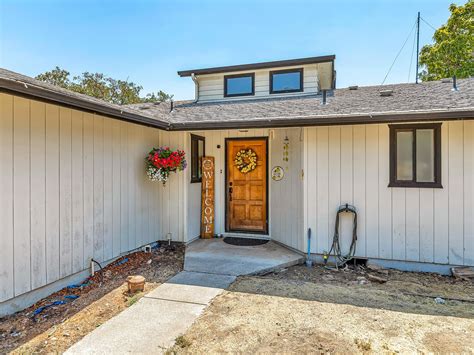 3450 Sams Valley Hwy, Central Point, OR 97502 | MLS #220166701 | Zillow