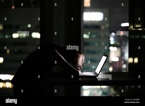 Computer Sleeping 的图像结果