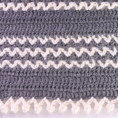 V-Stitch Blanket Crochet Pattern – TREASURIE