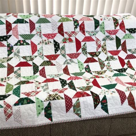 Scrappy Star Quilt - Etsy