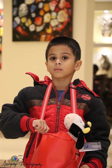 Former World Chess Champion GM Viswanathan Anand lands in Nairobi. - Kenya Chess Masala