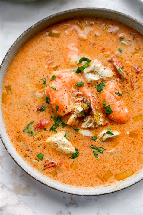 Creamy Crab and Shrimp Seafood Bisque: A Luxurious Bowl of Comfort and ...