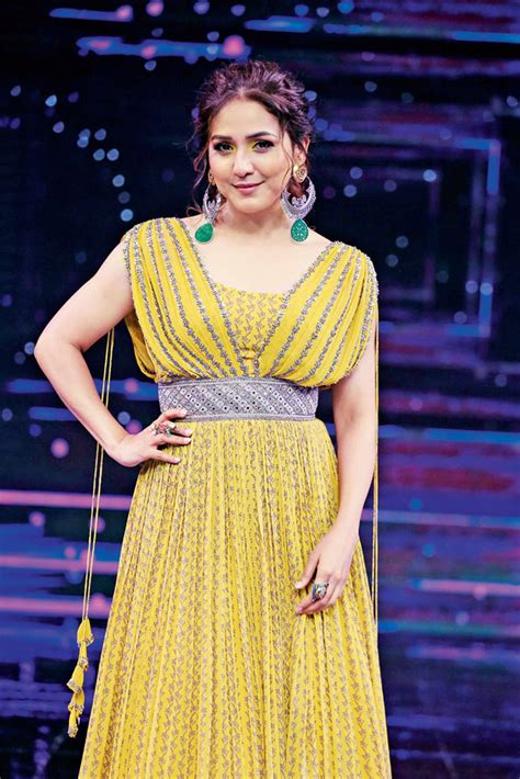 Shankar Mahadevan and Neeti Mohan are in the judge's seat for Sa Re Ga ...