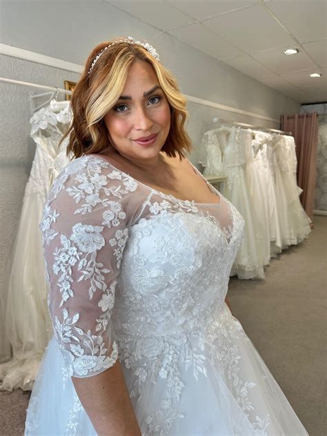 Plus size wedding dress with sleeves - plus size wedding dress sleeves