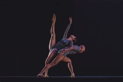 Grand Prix – Universal Ballet Competition