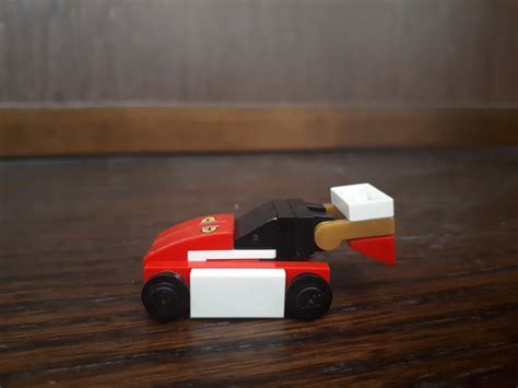 LEGO Transformer That Transforms 的图像结果