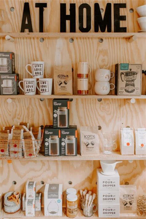 12 Retail Product Display Ideas to Try in Your Store – Mobile Insight