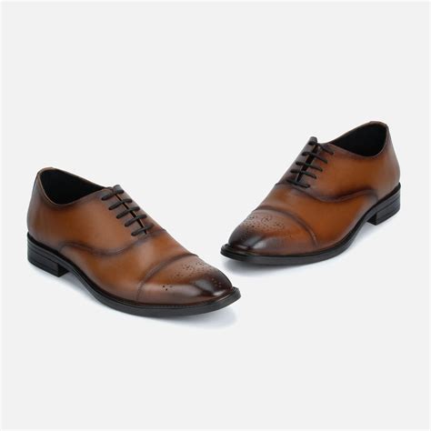 Sovereign: Cap-Toe Oxford – VELVORY