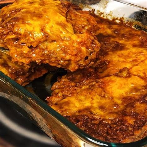 Red Chile Beef Enchiladas - Los Foodies Magazine