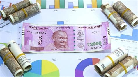 India steps up push to make rupee a power player, but the road is long ...