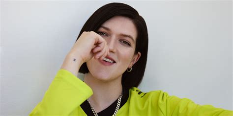 The xx’s Romy Announces Debut Solo Album, Shares New Song “Loveher”: Listen | Pitchfork