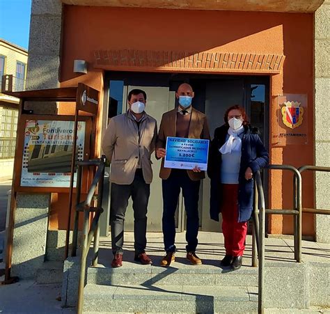 ENTREGA RECAUDACION NAVIDEÑA PARA LOS DAMNIFICADOS INCENDIO DE NAVALACRUZ: