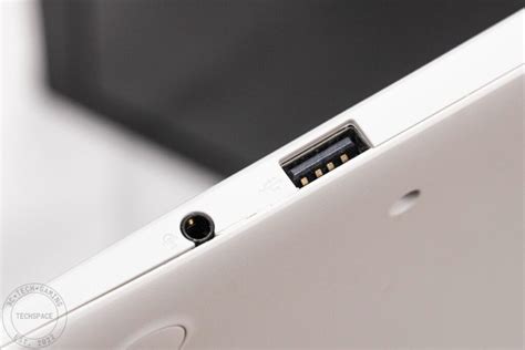 ASUS E210 「小輕新」筆電開箱評測：雙核 4GB 記憶體不到 8,000 元能做啥？ - Mobile01