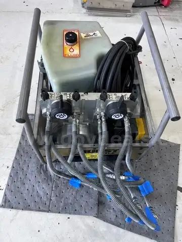 Lot of Assorted Hurst Fire Rescue Equipment | GovDeals