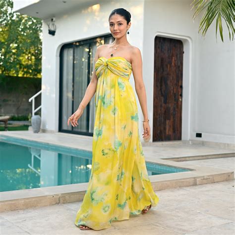 Sunburst Strokes Long Dress – Ordinaree