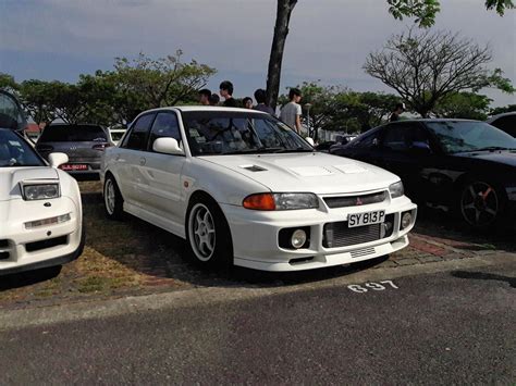 Mitsubishi Lancer Evo 3 [only 7000 made] (xpost from r/carporn) : Autos