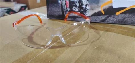 Industrial Safety Goggles - Sun Gold Industrial Safety Goggles Trader ...