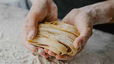 How to make noodles in under 10-minutes with leftover atta dough lying ...