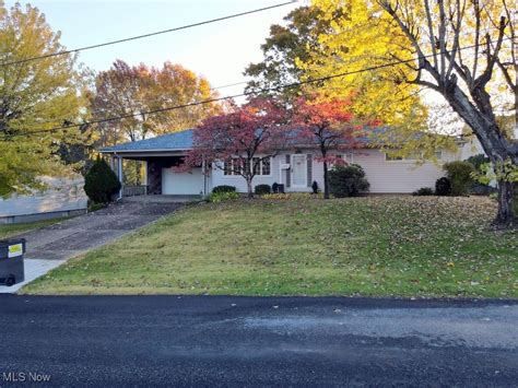 15706 Maple Dr, East Liverpool, OH 43920 | Homes.com