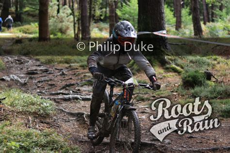 Lorcan DEERING 47 - Roots & Rain