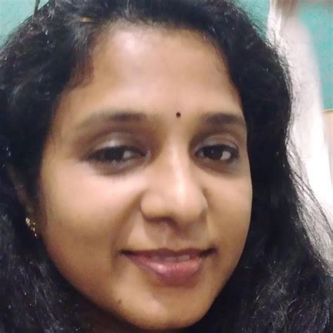 Priya - Maths teacher in Chennai - ₹100/h